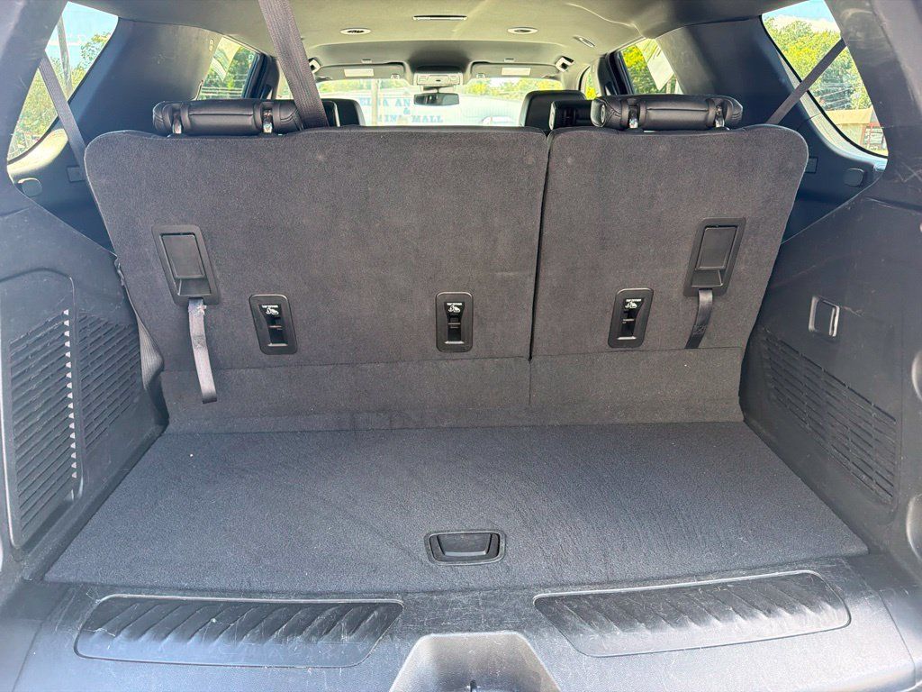 Used 2024 Chevrolet Tahoe LT AWD/4WD image 18