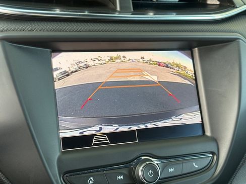 Used 2023 Chevrolet TrailBlazer RS image 19