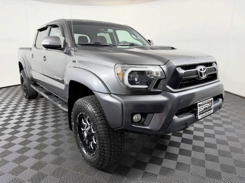 Used 2013 Toyota Tacoma 4x4 Double Cab w/ TRD Sport Pkg image 5