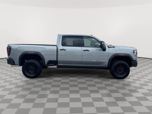 New 2026 GMC Sierra 2500 AT4X w/ AT4X AEV Edition AWD/4WD image 9