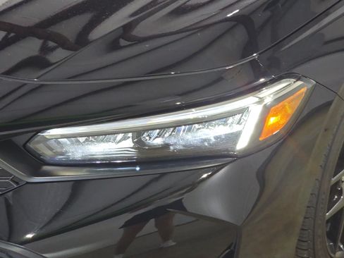 Used 2025 Honda Civic Sport image 28