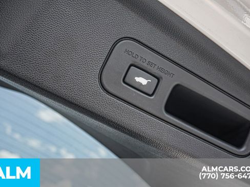 Used 2025 Acura MDX A-Spec AWD/4WD image 28