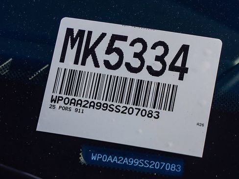 Used 2025 Porsche 911 Carrera image 32