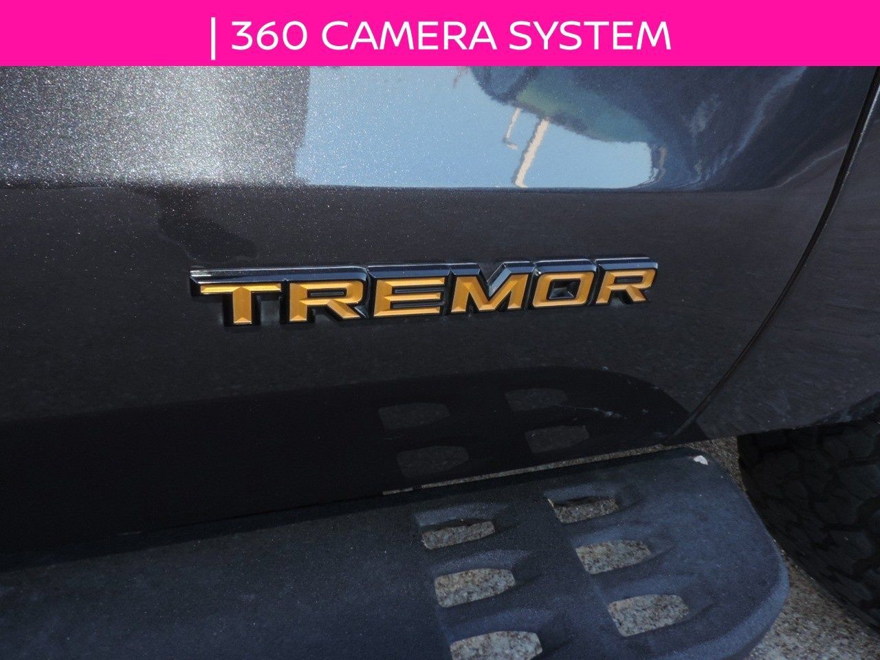 Used 2025 Ford Expedition Tremor AWD/4WD image 14