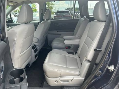 Used 2017 Honda Pilot Elite image 8