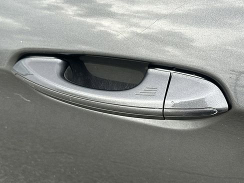 Used 2015 Ford Edge SEL w/ Equipment Group 201A image 29