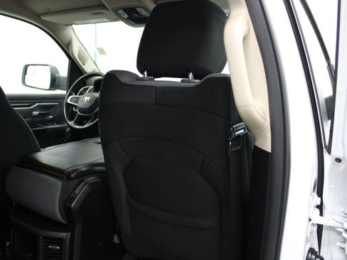 Used 2020 RAM 1500 Big Horn image 25