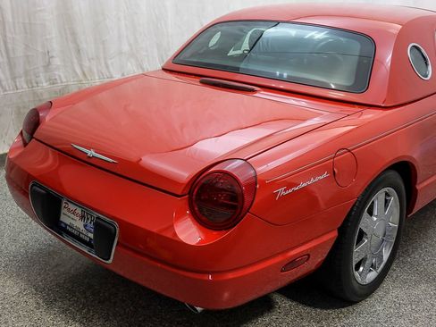 Used 2002 Ford Thunderbird image 8