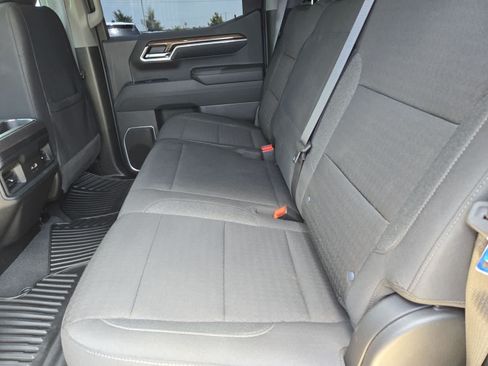 Used 2024 Chevrolet Silverado 1500 RST w/ Texas Edition Plus AWD/4WD image 17