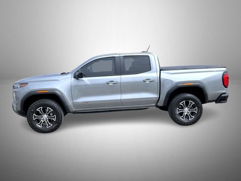 Used 2023 GMC Canyon AT4 w/ AT4 Premium Package image 8