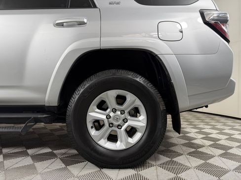 Certified 2022 Toyota 4Runner SR5 Premium w/ Moonroof Package image 26