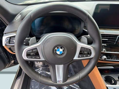 Used 2022 BMW 540i w/ M Sport Package RWD image 8