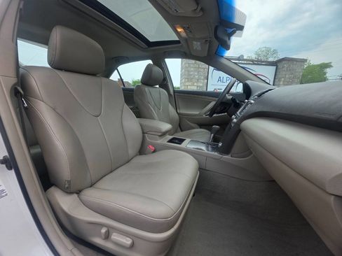 Used 2007 Toyota Camry Hybrid image 9
