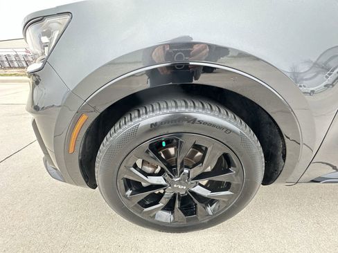Used 2022 Kia Sorento SX FWD image 34