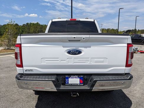Used 2022 Ford F150 Lariat w/ FX4 Off-Road Package image 9