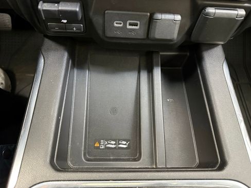 Used 2021 Chevrolet Silverado 2500 LTZ w/ LTZ Plus Package image 26