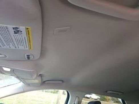 Used 2024 Ford Edge Titanium image 21