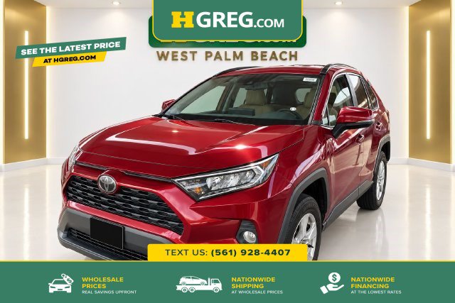 Used 2020 Toyota RAV4 XLE FWD image 1