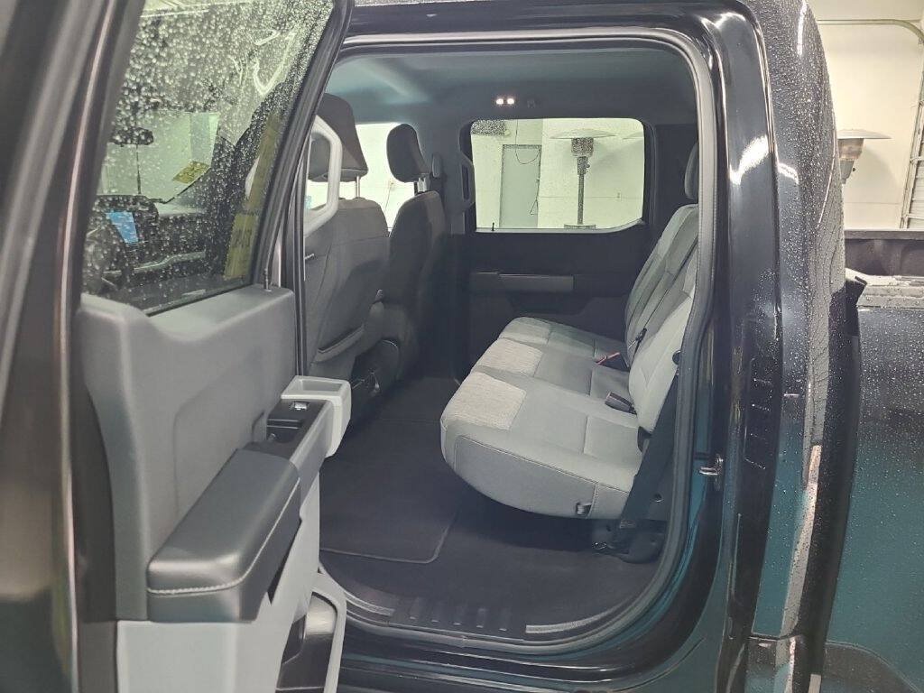Used 2023 Ford F150 XLT AWD/4WD image 6