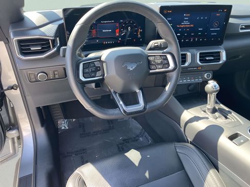 Used 2026 Ford Mustang Premium RWD image 9