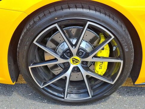 Used 2025 Lotus Emira image 9