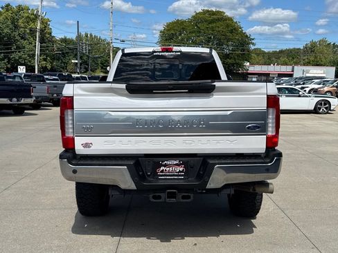 Used 2018 Ford F350 King Ranch w/ King Ranch Ultimate Package AWD/4WD image 16