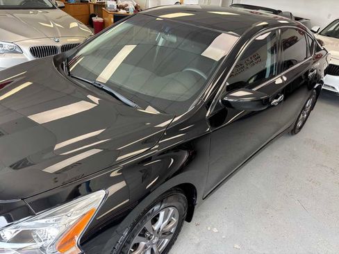Used 2015 Nissan Altima 2.5 S w/ Special Edition Package image 3