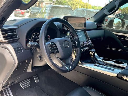 Used 2023 Lexus LX 600 F Sport AWD/4WD image 13