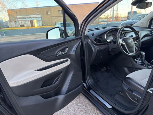 Used 2020 Buick Encore Preferred image 14