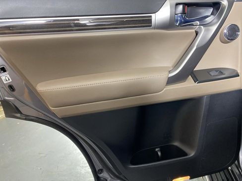 Certified 2023 Lexus GX 460 Luxury image 27