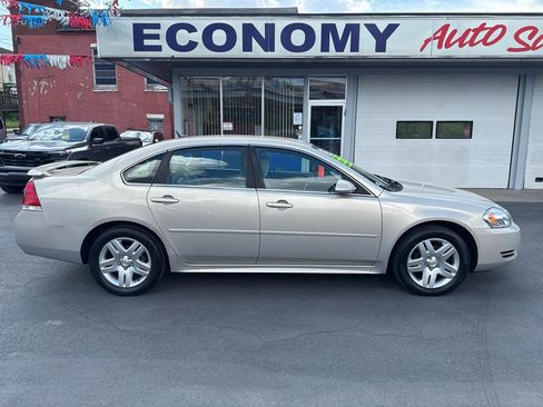 Used 2012 Chevrolet Impala LT FWD image 2