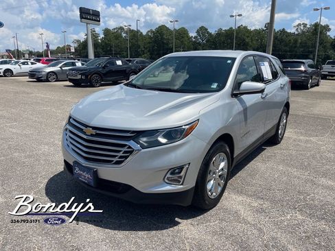 Used 2018 Chevrolet Equinox LT FWD image 3