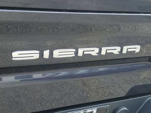 Used 2022 GMC Sierra 1500 Elevation image 5