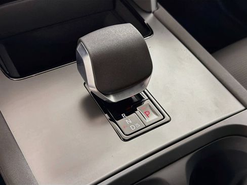 New 2026 Land Rover Discovery Sport Landmark AWD/4WD image 16