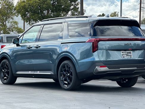 New 2026 Kia Carnival SX Prestige FWD image 6