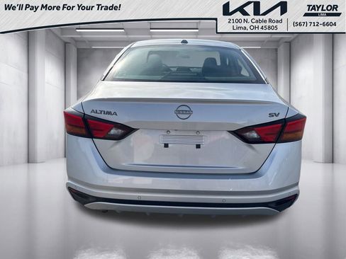 Used 2024 Nissan Altima 2.5 SV image 6