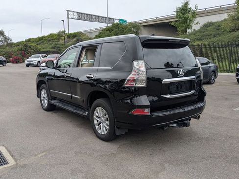Used 2016 Lexus GX 460 w/ Premium Package image 8