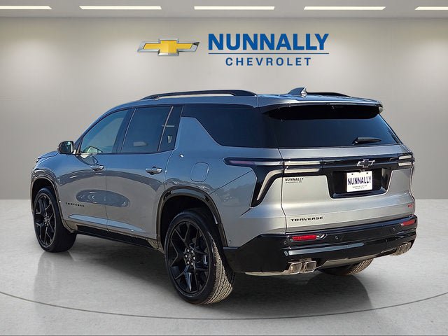 New 2026 Chevrolet Traverse RS w/ LPO, Floor Liner Package FWD image 3