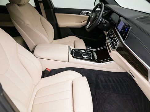 Used 2020 BMW X5 sDrive40i w/ Convenience Package image 21