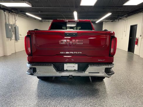Used 2022 GMC Sierra 1500 SLT w/ SLT Premium Plus Package AWD/4WD image 6
