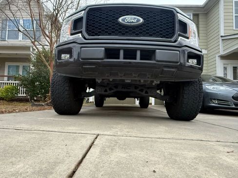 Used 2019 Ford F150 XL w/ Equipment Group 101A Mid image 3