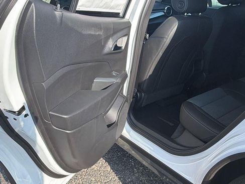 New 2026 Chevrolet Trax LT w/ Driver Confidence Package FWD image 16