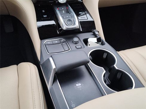 Used 2023 Acura MDX SH-AWD w/ Advance Package image 21