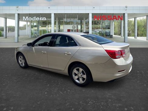 Used 2015 Chevrolet Malibu LS FWD image 3
