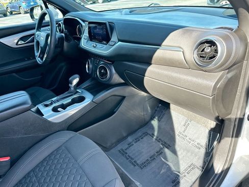 Used 2021 Chevrolet Blazer LT image 27