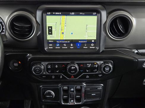 Used 2022 Jeep Wrangler Unlimited Sport image 15