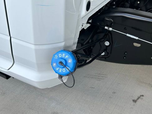 New 2024 RAM 3500 Tradesman image 17