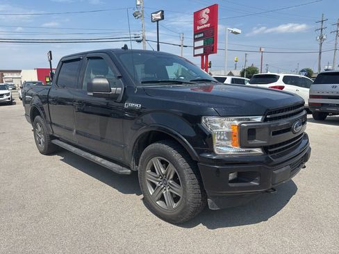 Used 2018 Ford F150 XLT w/ Equipment Group 302A Luxury AWD/4WD image 7