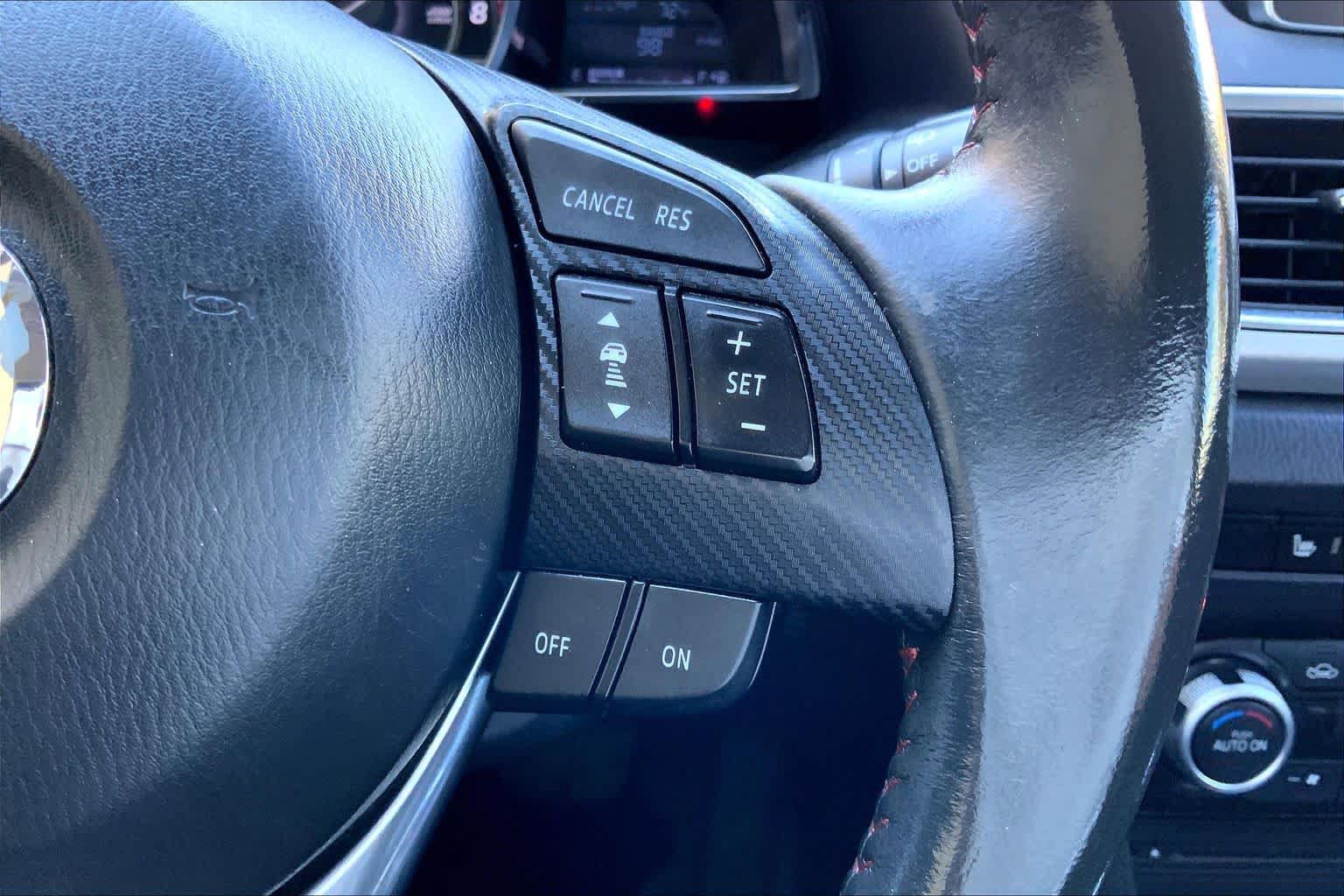 Used 2016 MAZDA MAZDA3 s Grand Touring w/ Technology Package FWD image 25