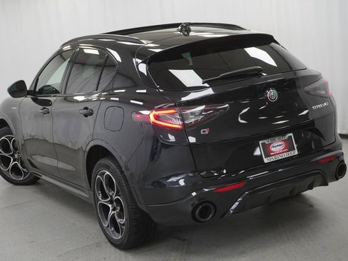 Used 2024 Alfa Romeo Stelvio Veloce AWD/4WD image 15